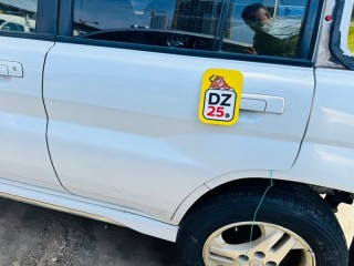крыло заднее, ориг. номер MR465271, 5301284, MITSUBISHI PAJERO IO 2000-2007