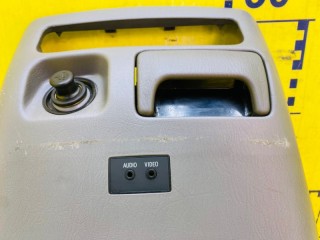 подстаканник, ориг. номер 5670, 5560144010B1, 5881044010B1, TOYOTA IPSUM