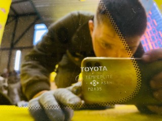 стекло собачника, ориг. номер 5670, 6274044030, TOYOTA IPSUM