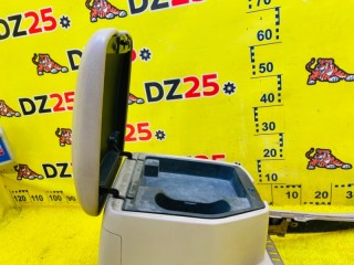 бардачок между сиденьями, ориг. номер 58081-60011-A0, 5673, 5808160011, TOYOTA LAND CRUISER 1999-2007