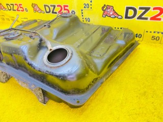 топливный бак, ориг. номер 5668, 7700142900, TOYOTA RAV4 1994-1997