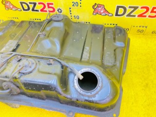 топливный бак, ориг. номер 5668, 7700142900, TOYOTA RAV4 1994-1997