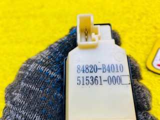 блок управления стеклоподъемниками, ориг. номер 5674, 84820B4010, DAIHATSU BEGO 2006-2016