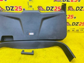 обшивка двери багажника, ориг. номер 4647, BB53-7842906, FORD EXPLORER 2010-2015
