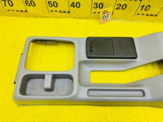 бардачок между сиденьями, ориг. номер 5678, S09A64320B52, MAZDA BONGO FRIENDEE 1995-1999