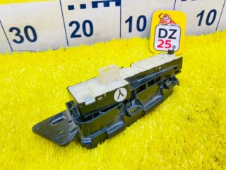кнопка ручника, ориг. номер 8497058030, 3806, TOYOTA VELLFIRE/ALPHARD