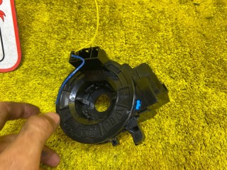 шлейф-лента руля, ориг. номер 23220, 8430705030, 89245-74030, TOYOTA AVENSIS