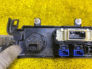 кнопка включения 4WD, ориг. номер 4579, 84223-60090, 8497060380, TOYOTA LAND CRUISER PRADO 2013-2017