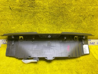 пластик замка багажника, ориг. номер 4647, DB5Z7842624CB, FORD EXPLORER 2010-2015