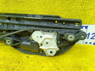доводчик двери, ориг. номер 85006-28171, 8500628170, 4677, TOYOTA NOAH/VOXY/ESQUIRE