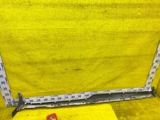 накладка на порог, ориг. номер 75860-28040, 4677, 75860-28040-A0, TOYOTA NOAH/VOXY/ESQUIRE