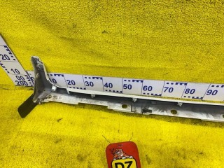накладка на порог, ориг. номер 75860-28040, 4677, 75860-28040-A0, TOYOTA NOAH/VOXY/ESQUIRE
