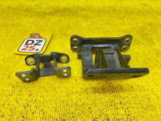 петли двери багажника, ориг. номер 6880160050, 4723, TOYOTA FJ CRUISER 2006-2022