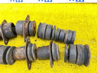 подушка кузова, ориг. номер 4889, 5220160050, TOYOTA LAND CRUISER/LAND CRUISER CYGNUS/LX470