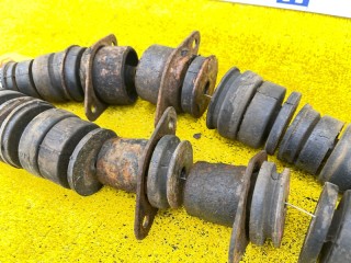 подушка кузова, ориг. номер 4889, 5220160050, TOYOTA LAND CRUISER/LAND CRUISER CYGNUS/LX470