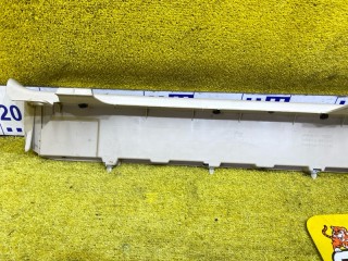 пластик замка багажника, ориг. номер 4895, 58574-60130, TOYOTA LAND CRUISER PRADO