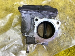 заслонка дроссельная, ориг. номер 4923, 2203047060, TOYOTA SIENTA/COROLLA FIELDER/COROLLA AXIO/PORTE/SPADE/VITZ
