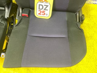 СИДЕНИЕ ПАРА, ориг. номер 79203-68071, 79303-68030, 79204-68050, 79204-68051, 4931, TOYOTA WISH 2009-2012
