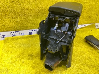 бардачок между сиденьями, ориг. номер 5882048020C0, 4906, 5882048020, LEXUS RX450H/RX450HL/RX350/RX350L/RX300/RX200T