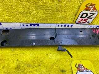жесткость бампера, ориг. номер 4944, 5213128170, 52611-28110, TOYOTA VOXY/NOAH/ESQUIRE