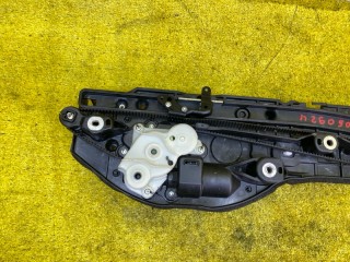 доводчик двери, ориг. номер 4944, 85005-28071, 8500528070, TOYOTA VOXY/NOAH/ESQUIRE
