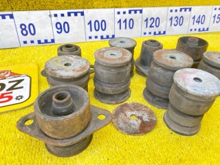 подушка кузова, ориг. номер 4940, 5220160050, TOYOTA LAND CRUISER/LAND CRUISER CYGNUS/LX470