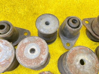 подушка кузова, ориг. номер 4940, 5220160050, TOYOTA LAND CRUISER/LAND CRUISER CYGNUS/LX470