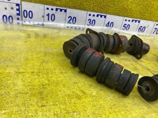 подушка кузова, ориг. номер 4936, 5220160050, TOYOTA LAND CRUISER/LAND CRUISER CYGNUS/LX470