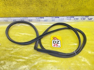 уплотнение дверное, ориг. номер 4994, 6231160110A0, LEXUS GX470 2002-2009