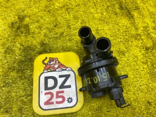 помпа печки, ориг. номер 0641001301, 8720048110, 5037, 8720048120, 8720030270, TOYOTA RX450H/RX450HL