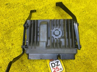 блок управления двс, ориг. номер 5038, 8966148V00, LEXUS RX300