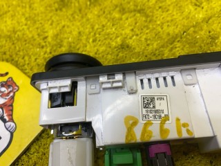 Разъем USB, ориг. номер FK72-19C166-BD, 4998, JAGUAR XE/XF/F-PACE