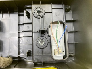 бардачок между сиденьями, ориг. номер 5080, 861C028010, TOYOTA VOXY/NOAH/ESQUIRE
