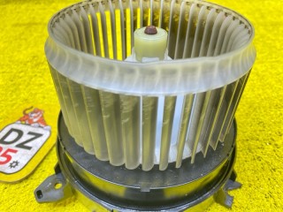 мотор печки, ориг. номер 8710348160, 5083, 87103-28120, TOYOTA VOXY/NOAH/ESQUIRE/HARRIER/NX200/NX200T