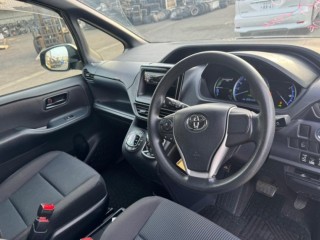 мотор охлаждения батареи, ориг. номер G923028030, 117300-6712, 5084, TOYOTA NOAH/VOXY/ESQUIRE