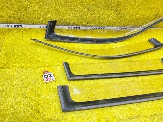 ветровик на дверь, ориг. номер 5067, TOYOTA LAND CRUISER PRADO 2002-2007