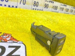 Кнопка включения подогрева сидений, ориг. номер 5109, 8475160080, TOYOTA LAND CRUISER/LAND CRUISER CYGNUS/LX470
