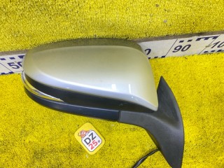 уши, ориг. номер 5132, 8791028B50, TOYOTA NOAH/VOXY/ESQUIRE