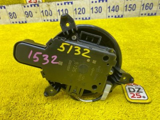 мотор печки, ориг. номер 8710348160, 5132, 87103-28120, TOYOTA VOXY/NOAH/ESQUIRE/HARRIER/NX200/NX200T