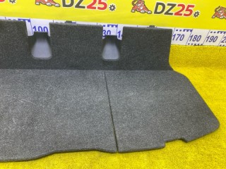 пол багажника пластик, ориг. номер 5132, 58410-28100, TOYOTA NOAH/VOXY/ESQUIRE