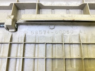 накладка на багажник, ориг. номер 58574-60060, LEXUS LX470 1998-2002