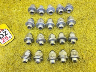 гайка на колесо, ориг. номер 9094201058, 9094201033, 9094201021, 4672, TOYOTA RAV4