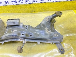 балка под двс, ориг. номер 5162, 51201B1023, TOYOTA/DAIHATSU/SUBARU ROOMY/TANK/THOR/JUSTY/PASSO/BOON
