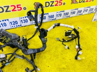 коса под капот, ориг. номер 82111B1J30, 82123B1110, 5186, TOYOTA ROOMY/TANK/THOR/JUSTY