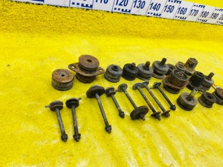 подушка кузова, ориг. номер 5189, 5220160050, TOYOTA LAND CRUISER 1998-2002