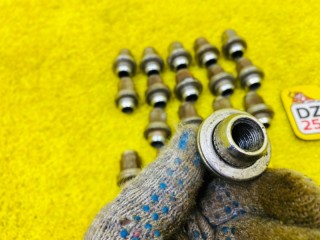 гайка на колесо, ориг. номер 5189, 90942-01103, TOYOTA LAND CRUISER