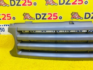 решетка радиатора, ориг. номер DHB500193LQV, 5226, Land Rover RANGE ROVER