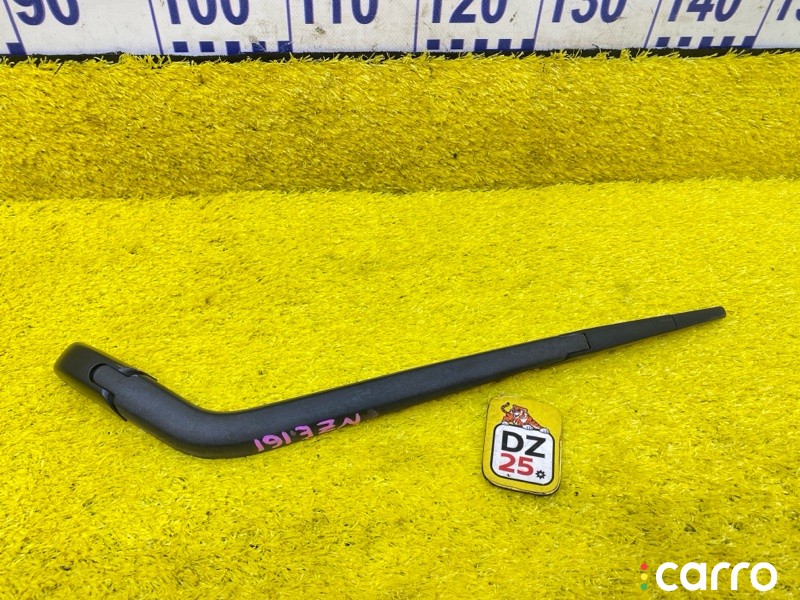 8524113090 дворник 5-й двери TOYOTA COROLLA FIELDER 2013г. - фото №1