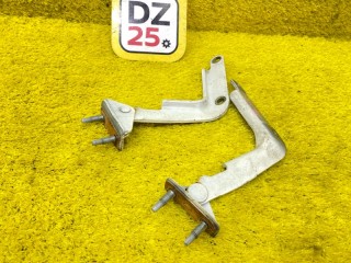 петли двери багажника, ориг. номер 5222, 68810-28050, 68820-28040, TOYOTA VOXY