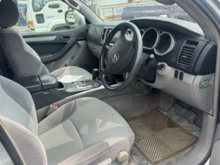 Кронштейн крепления компрессора кондиционера, ориг. номер 5221, 8843135220, TOYOTA HILUX SURF